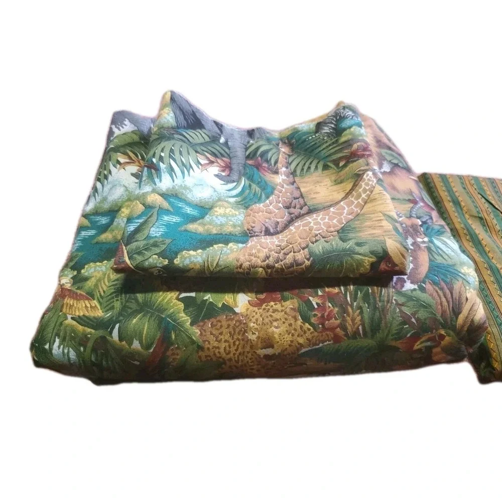 LARGE Lot of Quilting Sewing Fabric Green Jungle‎ Animal Nature 9 Lbs *READ